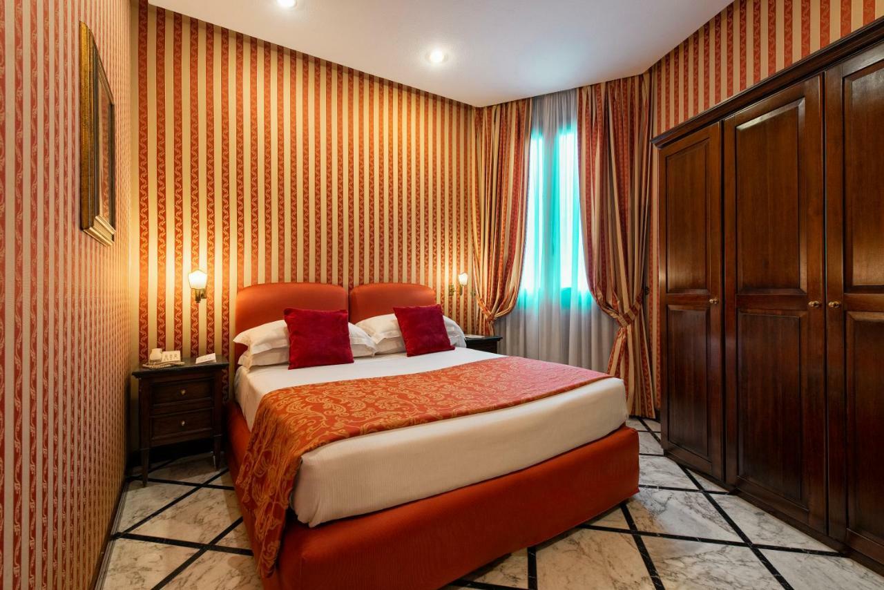 Atlante Star Hotel Roma Esterno foto